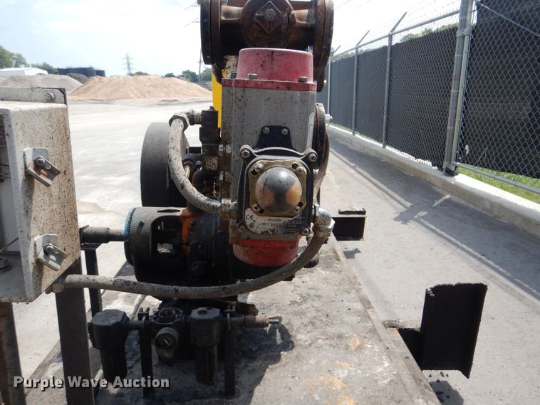 image for item DI0357 Asphalt storage tank trailer