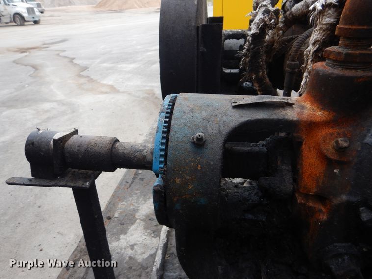 image for item DI0357 Asphalt storage tank trailer