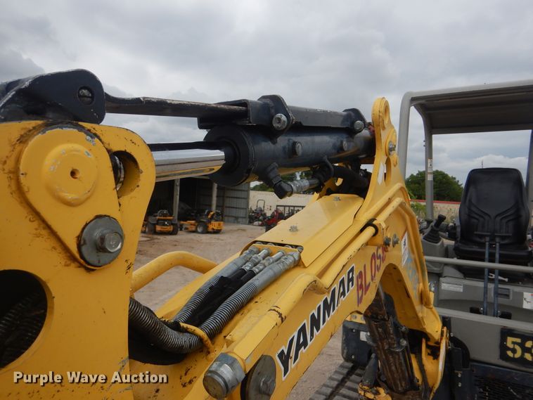 image for item DI0371 Yanmar Vi027-5B  mini excavator