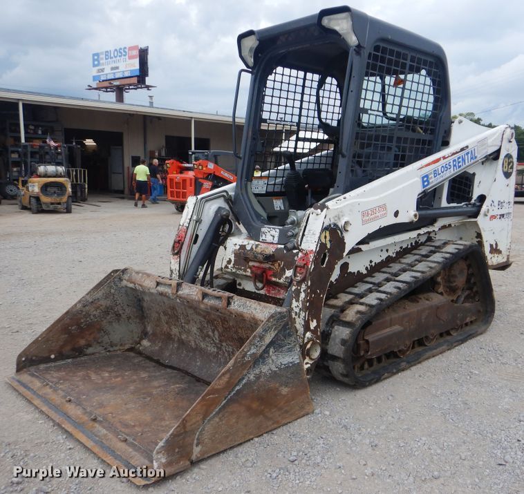 image for item DI0372 2015 Bobcat T450  tracked skid steer loader