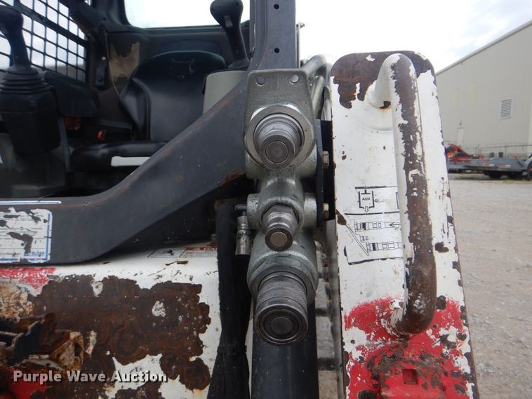 image for item DI0372 2015 Bobcat T450  tracked skid steer loader