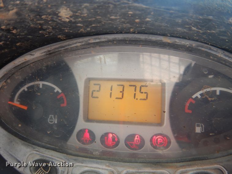 image for item DI0372 2015 Bobcat T450  tracked skid steer loader