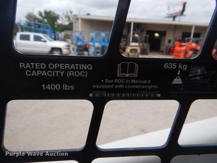 image for item DI0372 2015 Bobcat T450  tracked skid steer loader