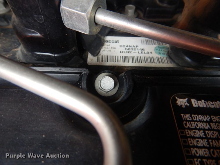 image for item DI0372 2015 Bobcat T450  tracked skid steer loader