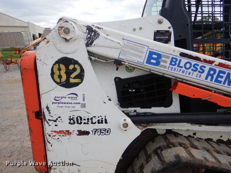 image for item DI0372 2015 Bobcat T450  tracked skid steer loader