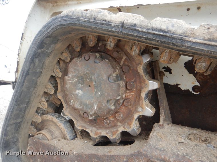 image for item DI0372 2015 Bobcat T450  tracked skid steer loader