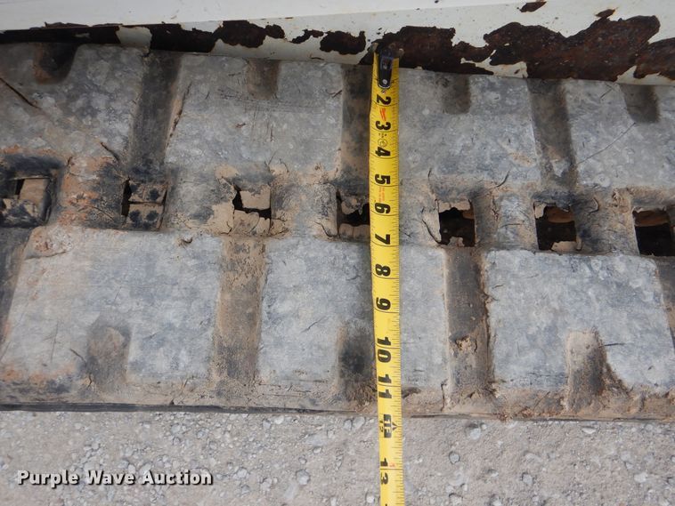 image for item DI0372 2015 Bobcat T450  tracked skid steer loader