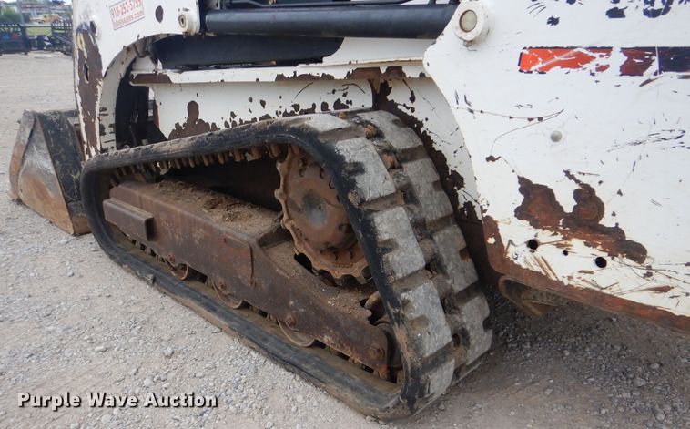 image for item DI0372 2015 Bobcat T450  tracked skid steer loader