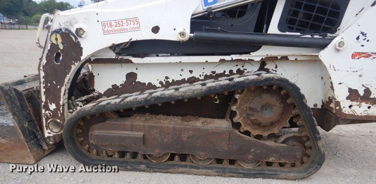image for item DI0372 2015 Bobcat T450  tracked skid steer loader