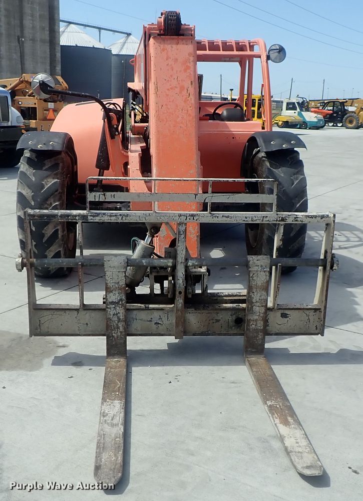 image for item DI4600 Lull 944E-42  telehandler