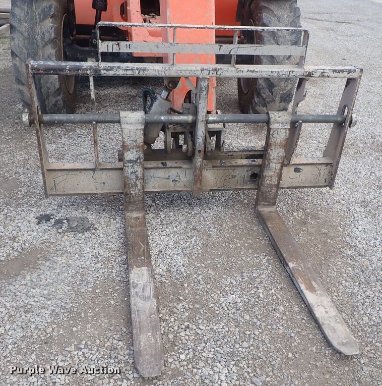 image for item DI4600 Lull 944E-42  telehandler