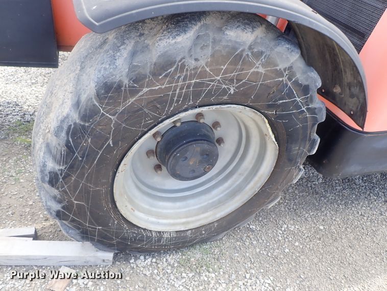 image for item DI4600 Lull 944E-42  telehandler