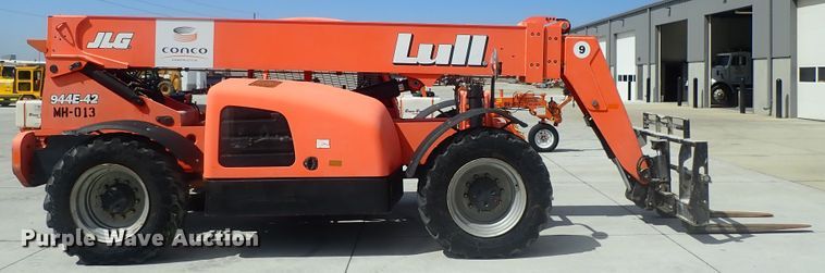 image for item DI4602 Lull 944E-42  telehandler
