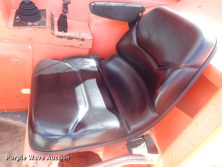 image for item DI4602 Lull 944E-42  telehandler