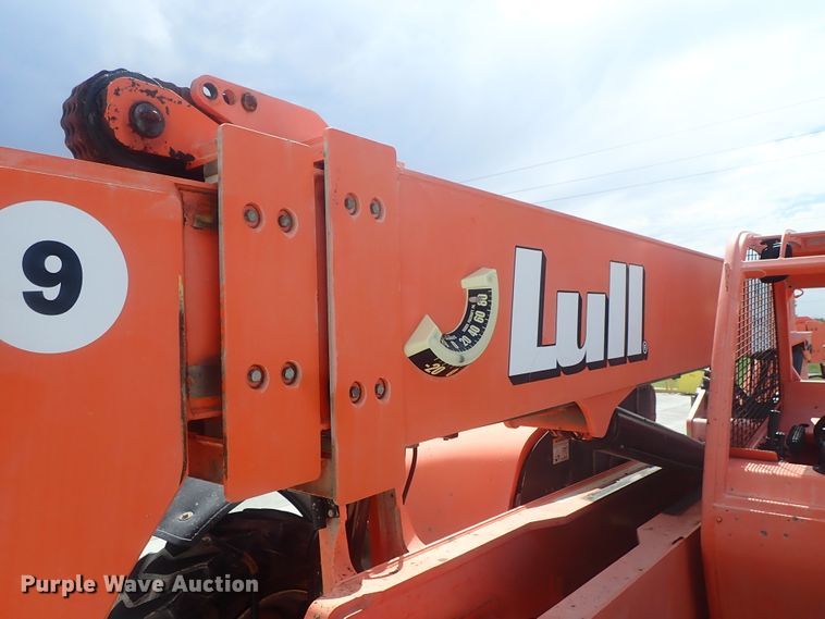 image for item DI4602 Lull 944E-42  telehandler