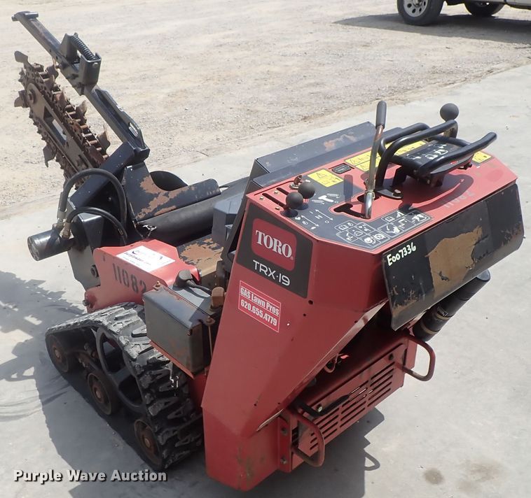 image for item DI4643 2008 Toro TRX-19  trencher