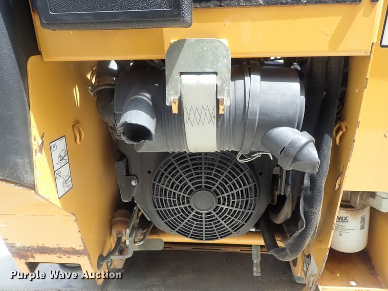 image for item DI4644 2015 Vermeer SC30TX stump grinder