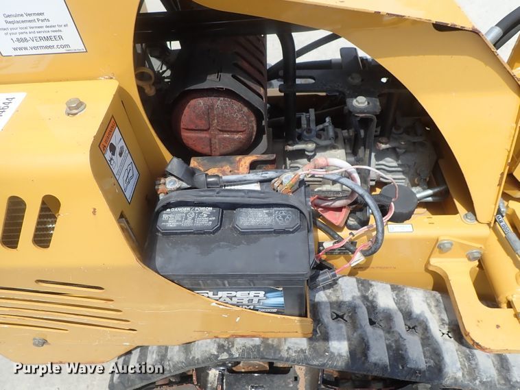 image for item DI4644 2015 Vermeer SC30TX stump grinder