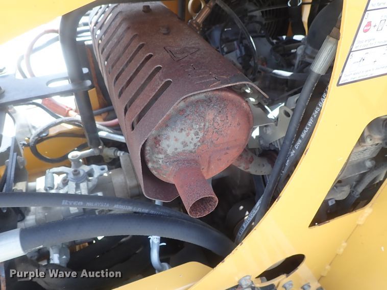 image for item DI4644 2015 Vermeer SC30TX stump grinder