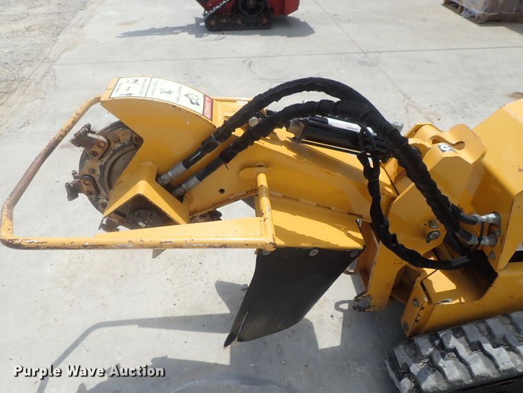 image for item DI4644 2015 Vermeer SC30TX stump grinder