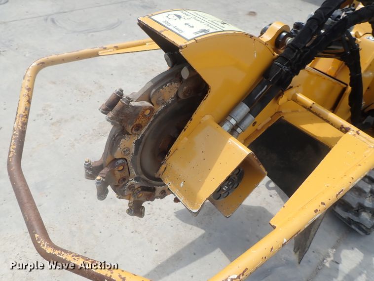 image for item DI4644 2015 Vermeer SC30TX stump grinder