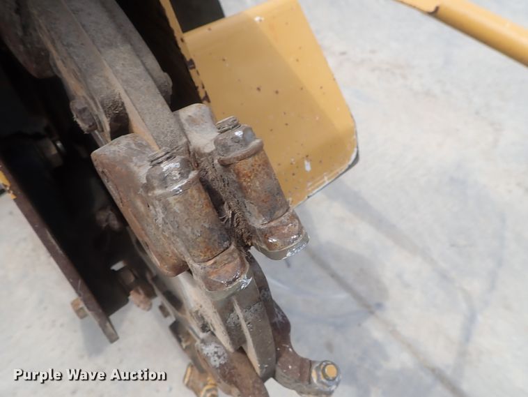 image for item DI4644 2015 Vermeer SC30TX stump grinder