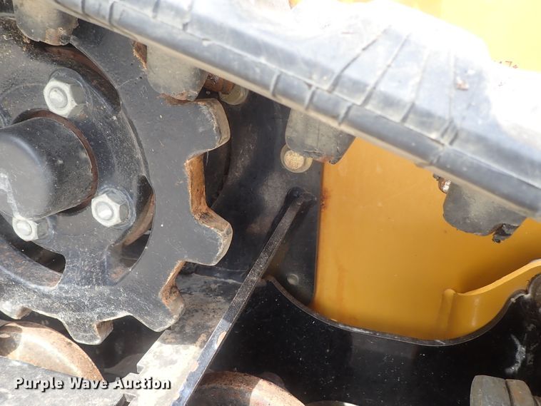 image for item DI4644 2015 Vermeer SC30TX stump grinder