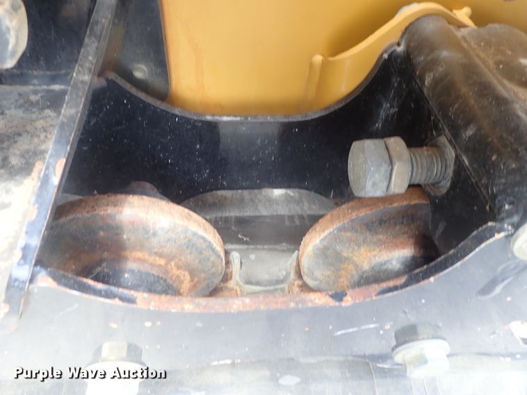 image for item DI4644 2015 Vermeer SC30TX stump grinder