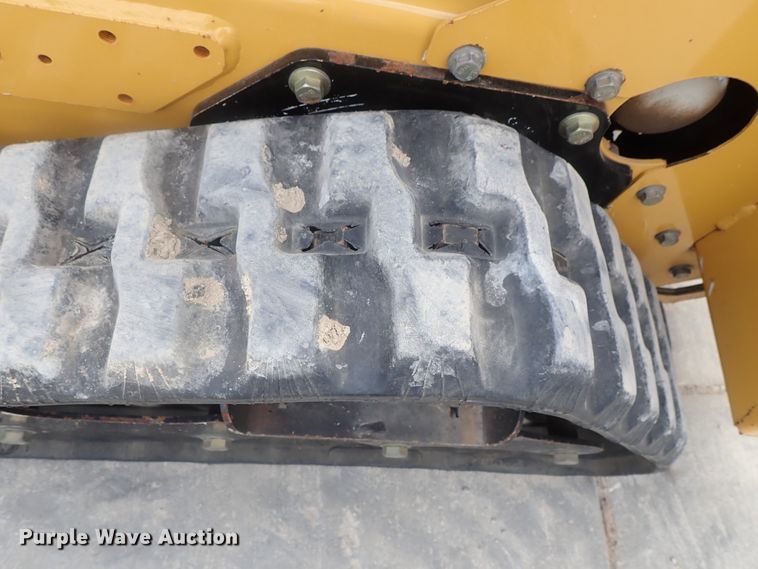 image for item DI4644 2015 Vermeer SC30TX stump grinder