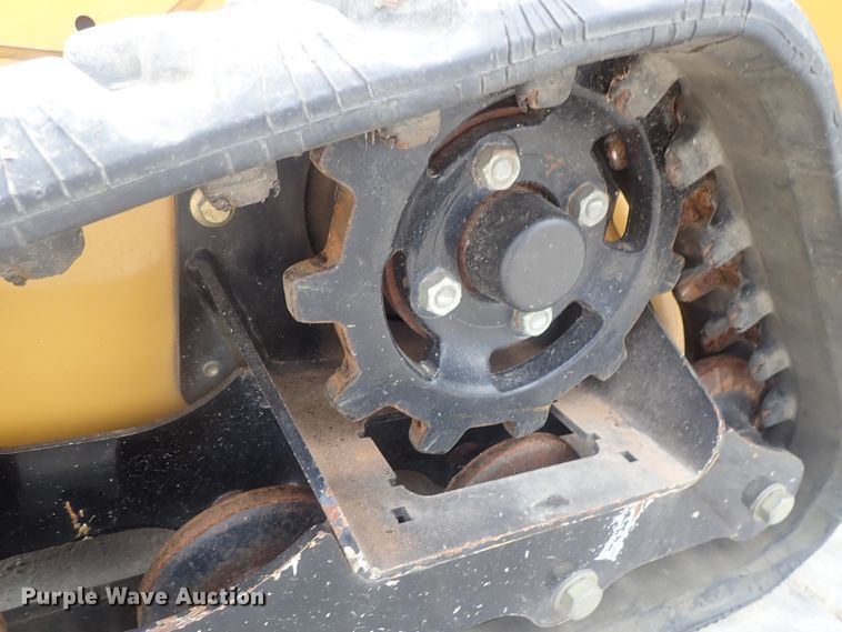 image for item DI4644 2015 Vermeer SC30TX stump grinder