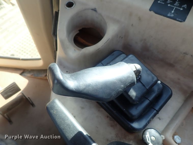 image for item DI4666 2005 Caterpillar D6R LGP  dozer