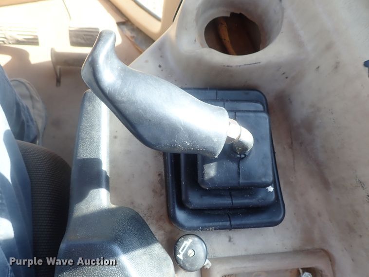 image for item DI4666 2005 Caterpillar D6R LGP  dozer