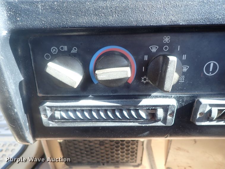 image for item DI4666 2005 Caterpillar D6R LGP  dozer