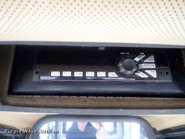 image for item DI4666 2005 Caterpillar D6R LGP  dozer