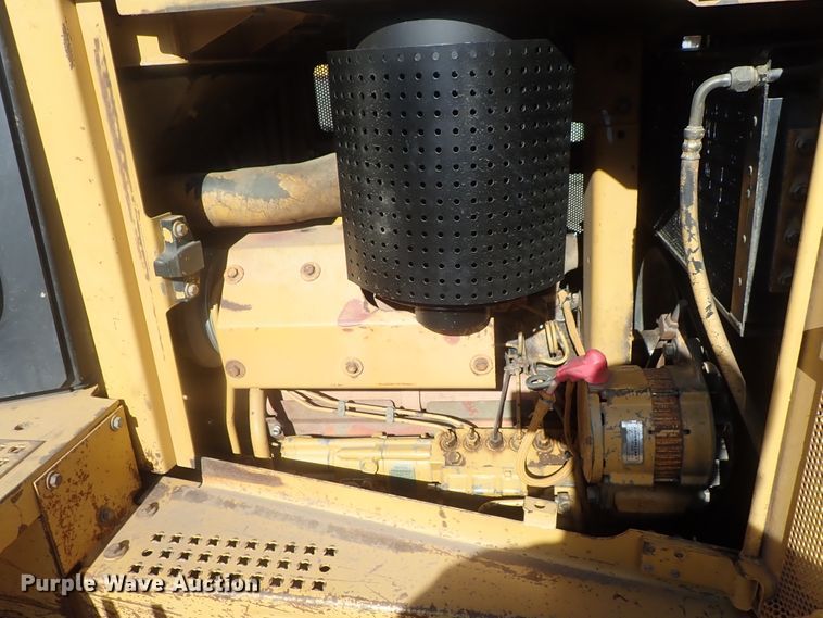 image for item DI4666 2005 Caterpillar D6R LGP  dozer