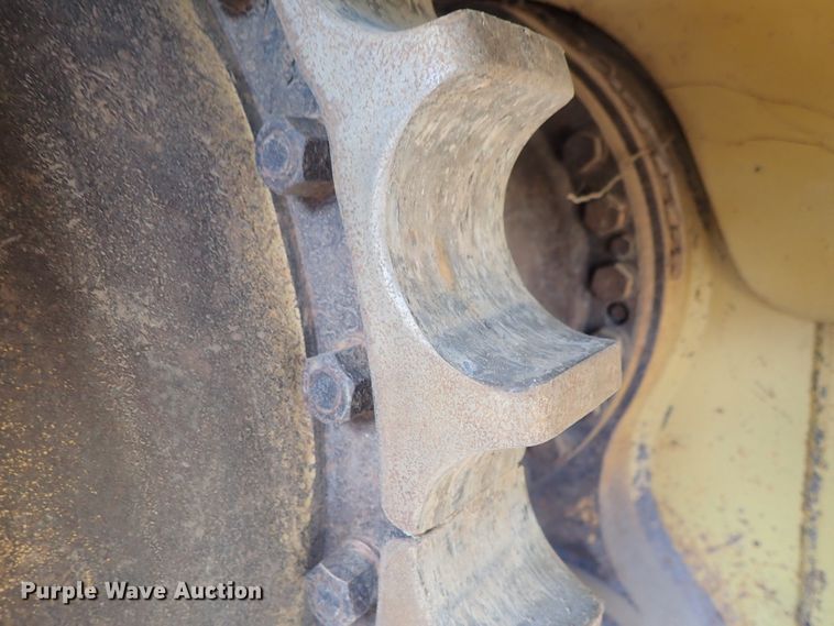 image for item DI4666 2005 Caterpillar D6R LGP  dozer