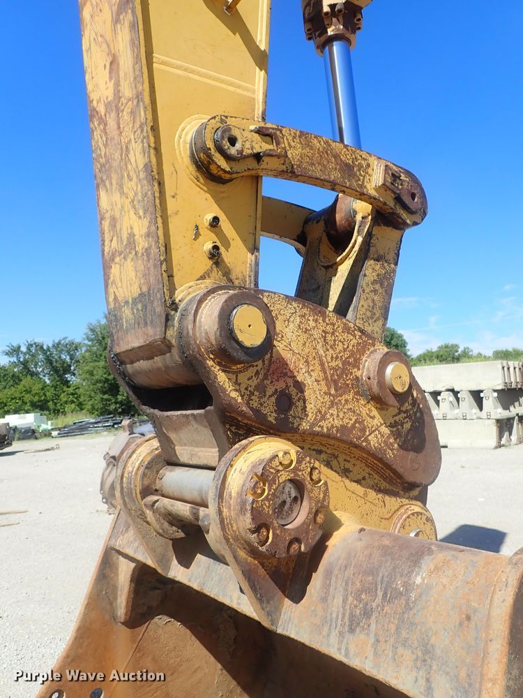 image for item DI4669 2006 Caterpillar 345C L  excavator