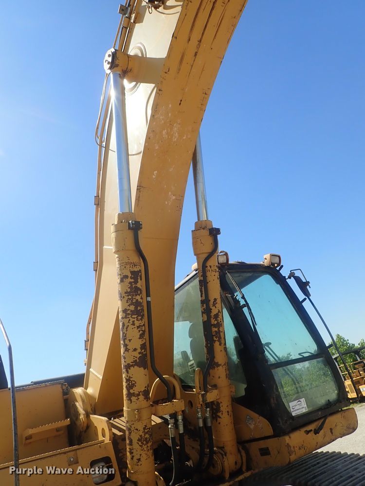image for item DI4669 2006 Caterpillar 345C L  excavator