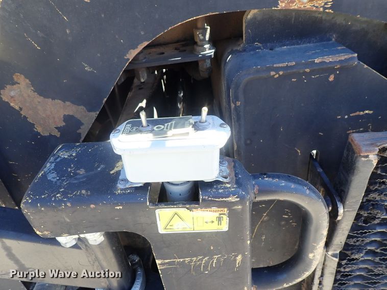 image for item DI4670 2011 Caterpillar AP1055D  paver