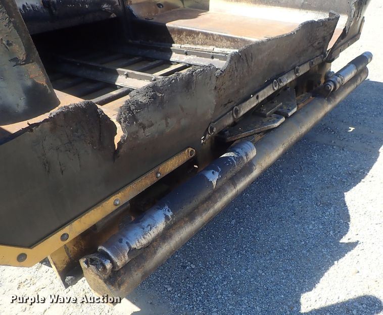 image for item DI4670 2011 Caterpillar AP1055D  paver