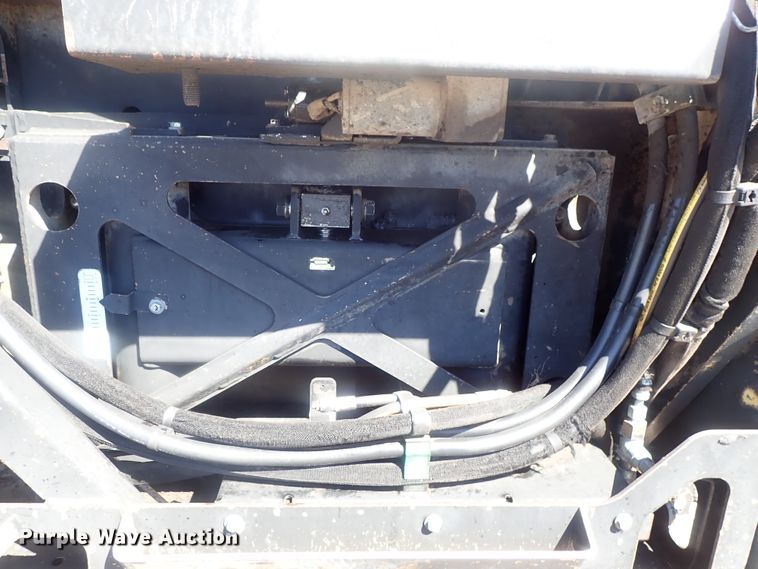 image for item DI4670 2011 Caterpillar AP1055D  paver