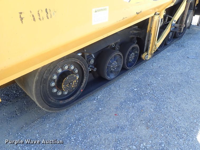 image for item DI4670 2011 Caterpillar AP1055D  paver