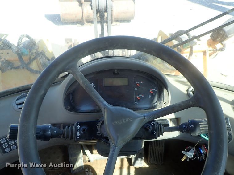 image for item DI4671 2005 Volvo L60E  wheel loader