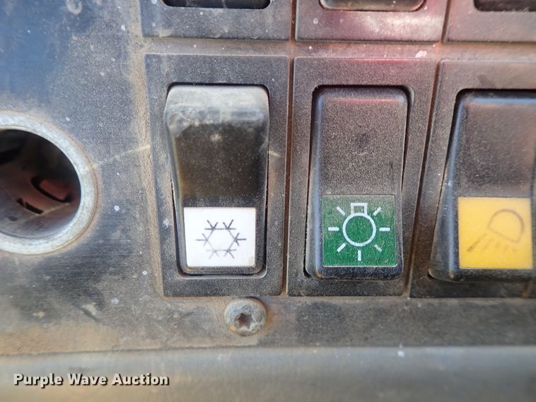 image for item DI4671 2005 Volvo L60E  wheel loader