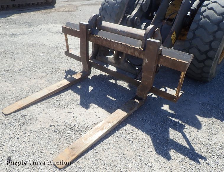 image for item DI4671 2005 Volvo L60E  wheel loader