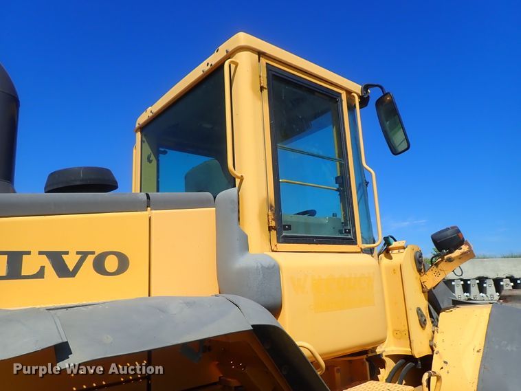 image for item DI4671 2005 Volvo L60E  wheel loader