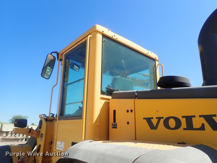 image for item DI4671 2005 Volvo L60E  wheel loader