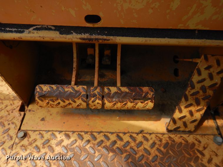 image for item DI7500 1993 Case 850E  pipelayer