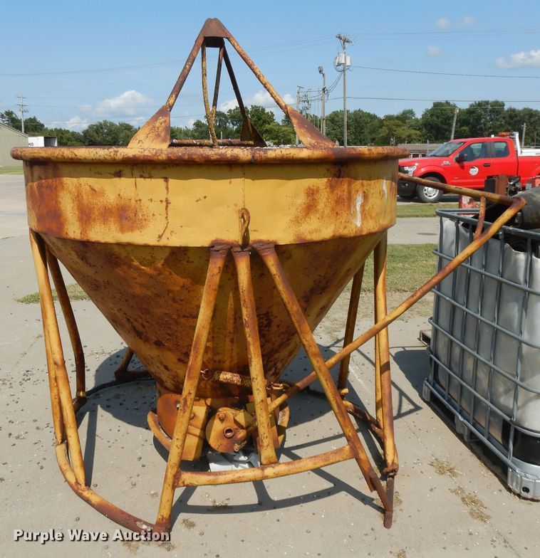 image for item DI7506 Concrete dispenser