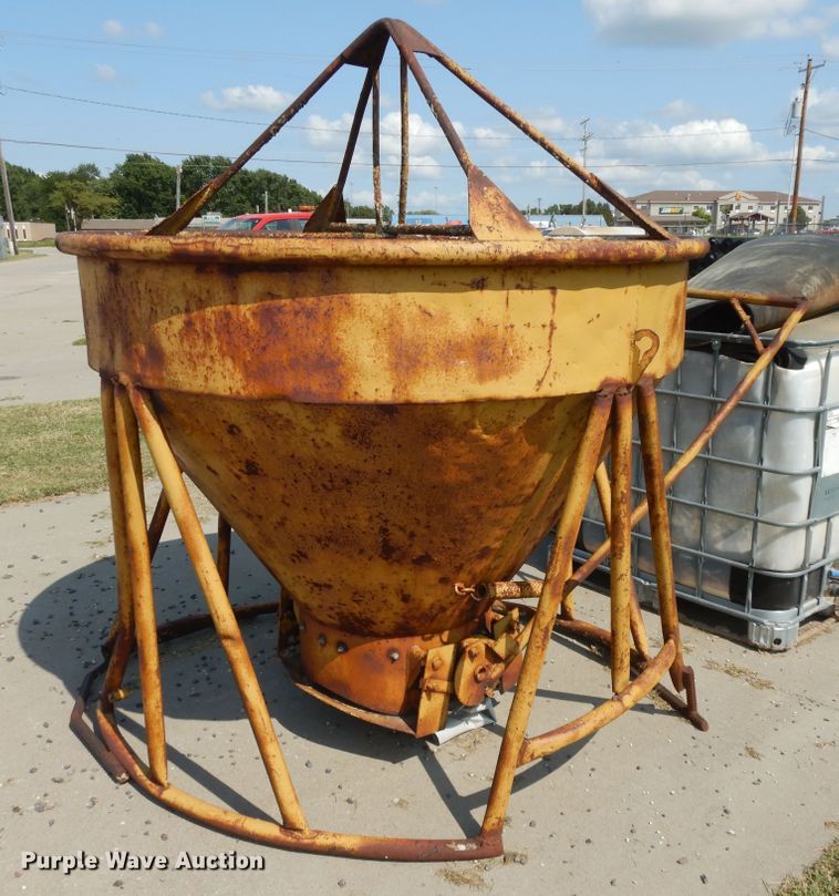 image for item DI7506 Concrete dispenser